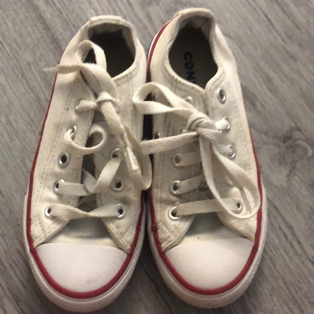 Kid converse